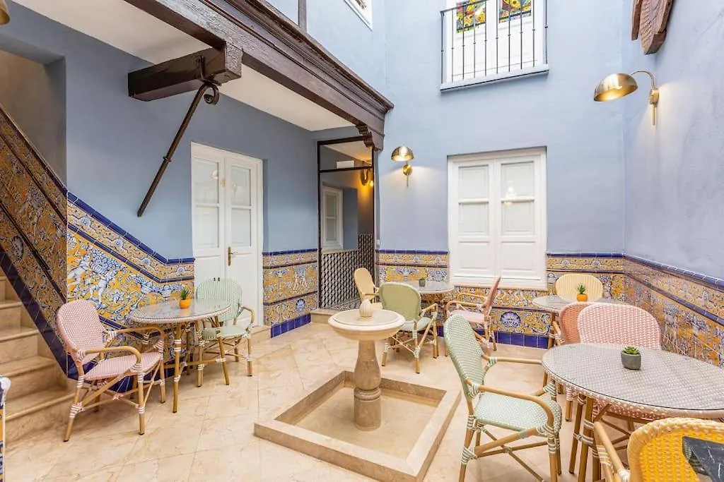 1. Casa De Alma. Apartment In Historic House Málaga Spanje